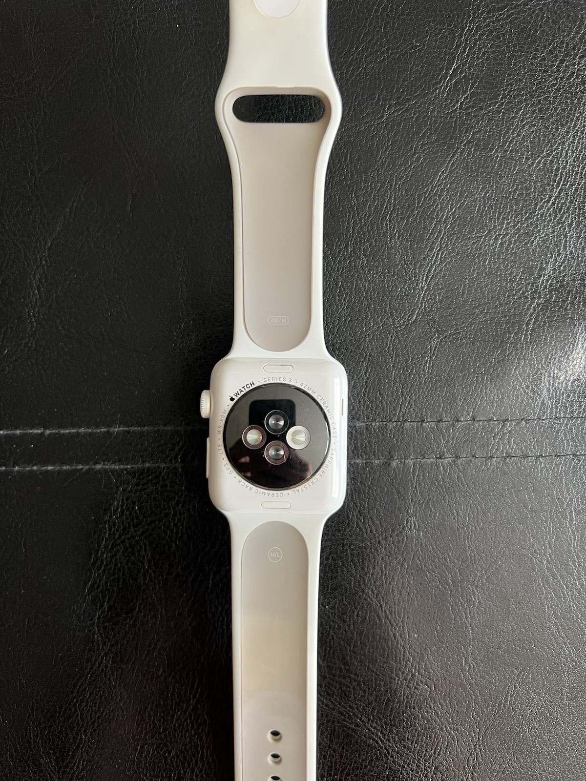 Apple Watch Series 3 Edition 42mm Ceramic White GPS Cellular