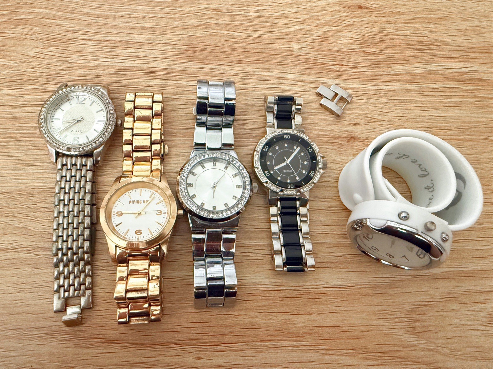 Lot of 5 Fashion Watches • Mixed Styles • Not Working / Untested • Parts/repair
