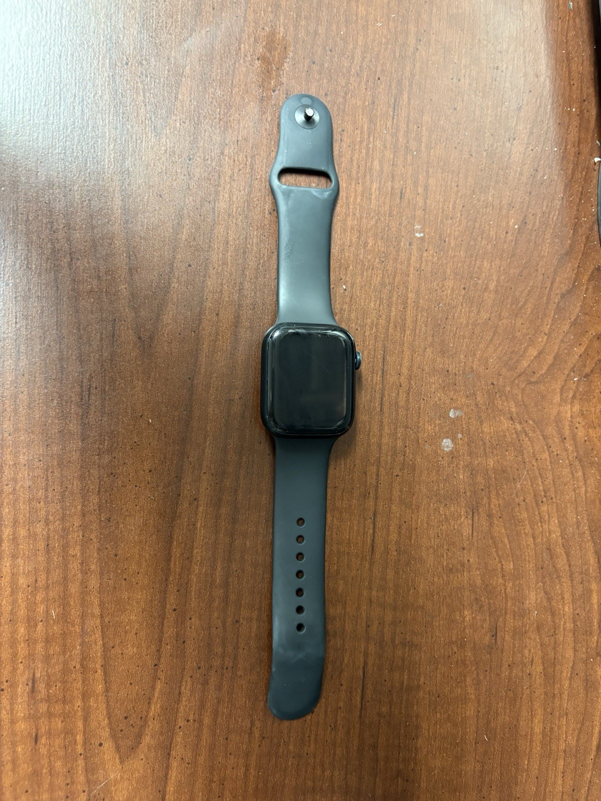 Apple Watch Series 8 45mm Aluminum Case Smartwatch – Midnight (MNVL3LL/A)