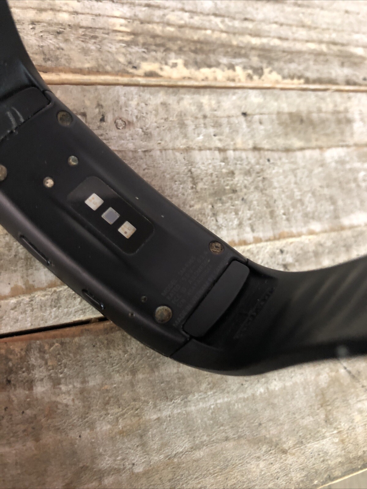 Samsung Gear Fit2 Pro SM-R365 Fitness Smartwatch Black As Is Parts Or Repair