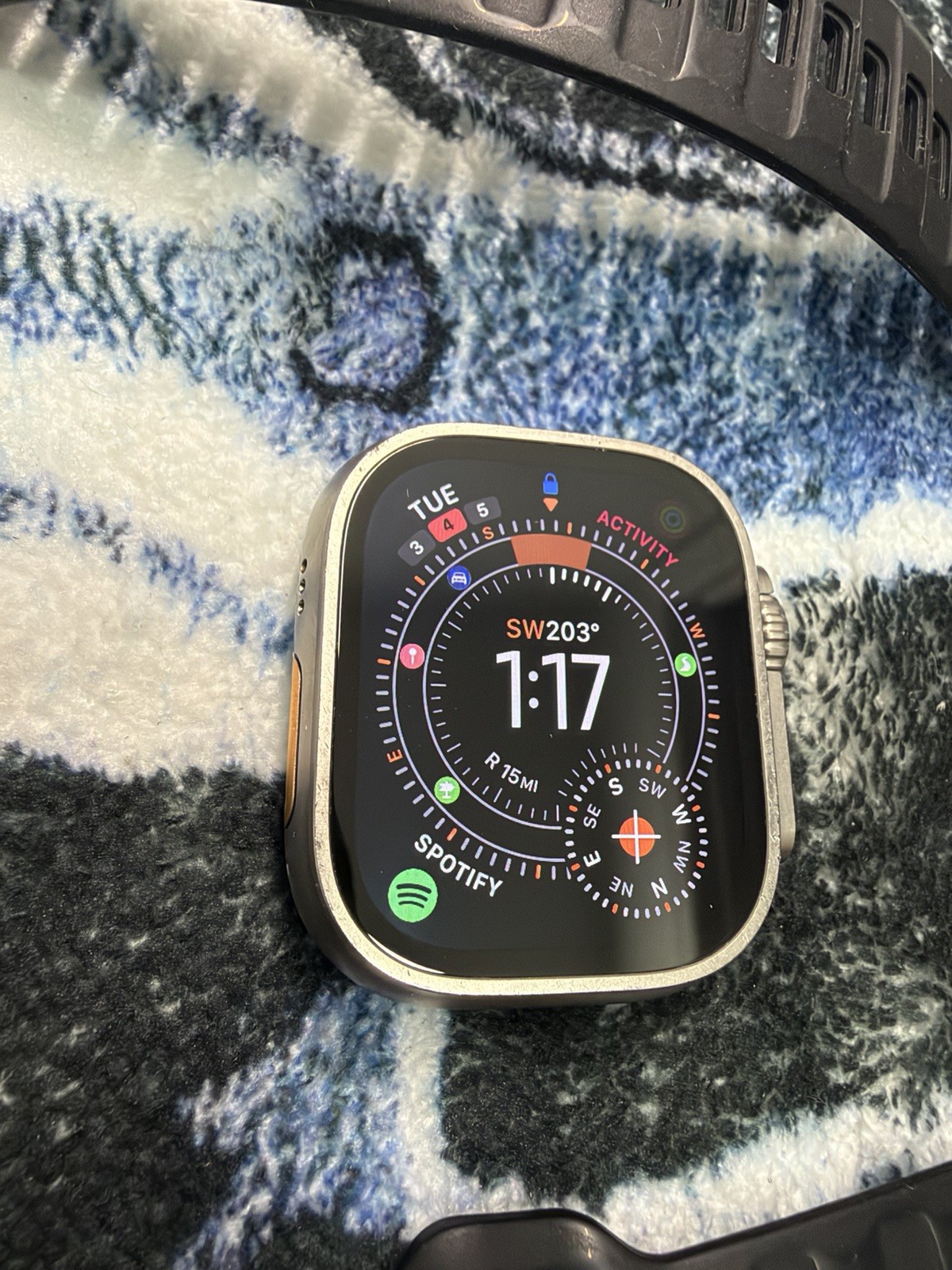 Apple Watch Ultra 2 49mm Unlocked Silver Titanium