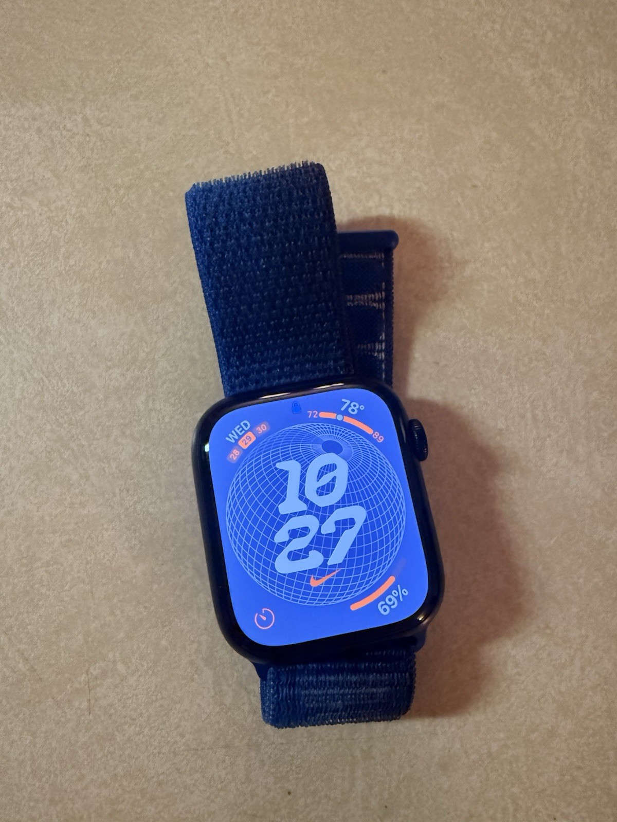 Apple Watch Series 8 Midnight Aluminium With Nike Sports Strap (45mm)
