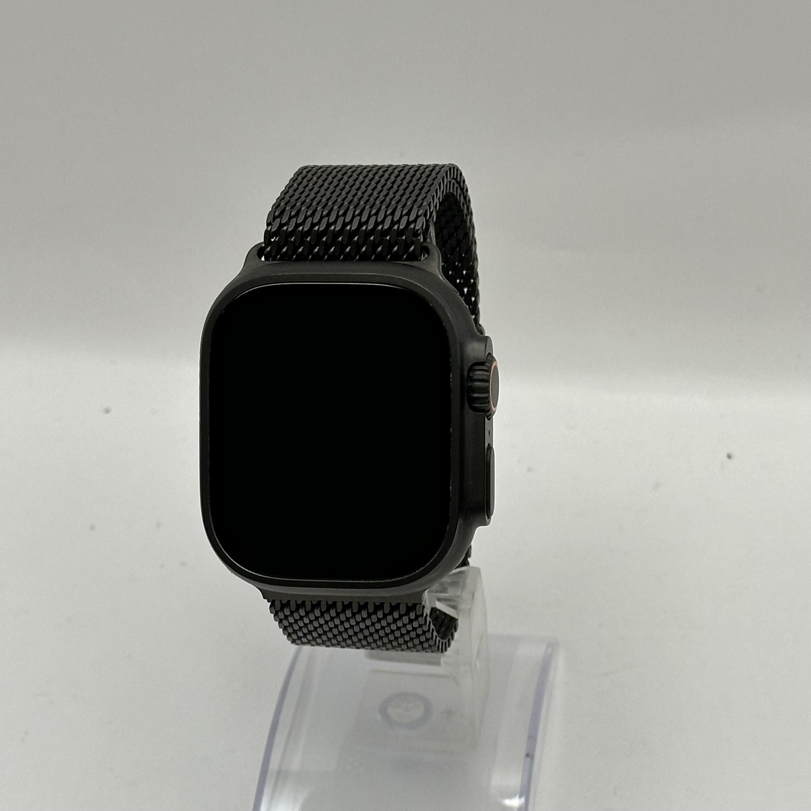 Apple Watch (Ultra 3) 49mm Black Titanium (LTE) w/ Titanium Milanese Loop – 7/10