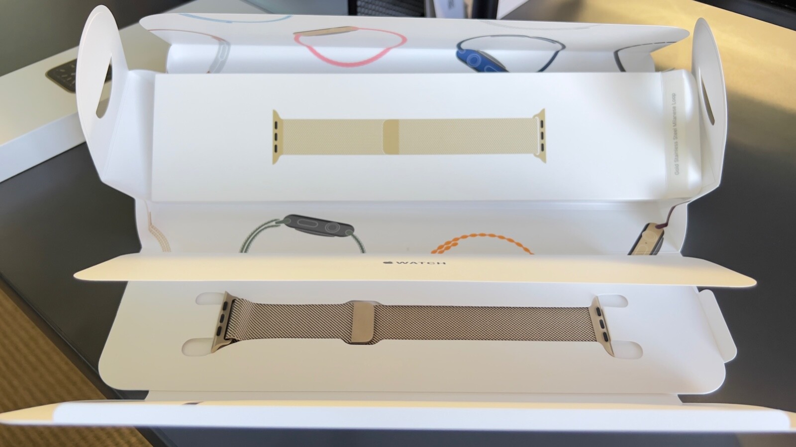 Apple Watch Series 6 Gold Stainless Steel Case & Milanese Loop GPS/Cellular