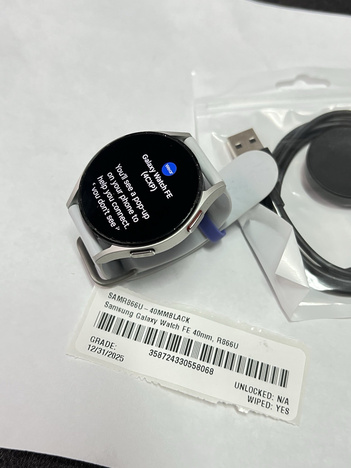 Samsung Galaxy Watch FE 16GB (40mm) (Wi-Fi + Celluler) SM-R866U – Good
