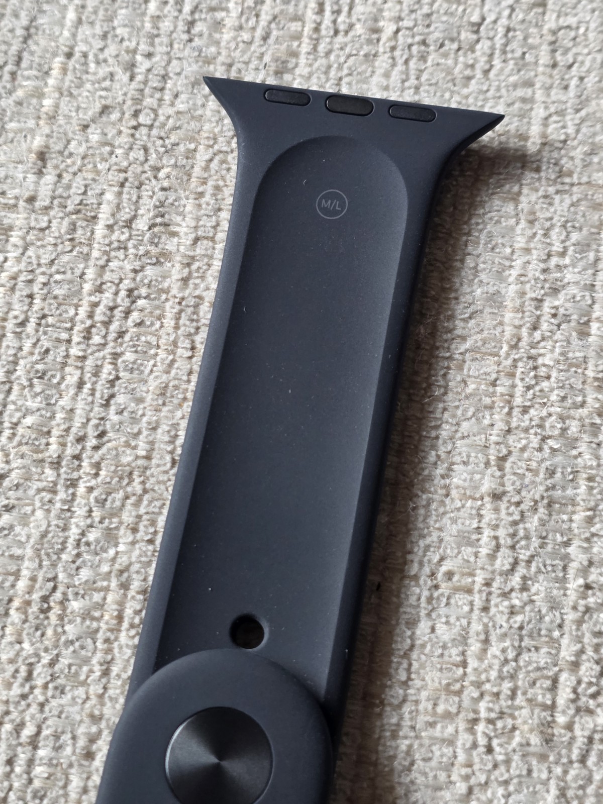 Apple Watch Series 11 46mm GPS Space Gray w/ M/L Black Sport Band MEV44LW/A, New