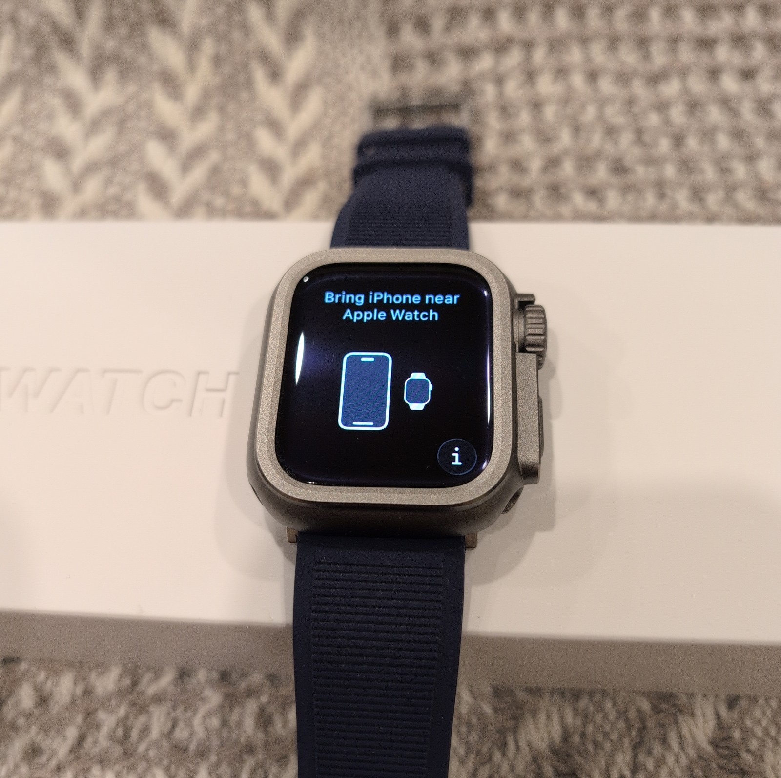 Apple Watch Series 7 45mm GPS Midnight Aluminum Case Sports Band (A2474) Extras
