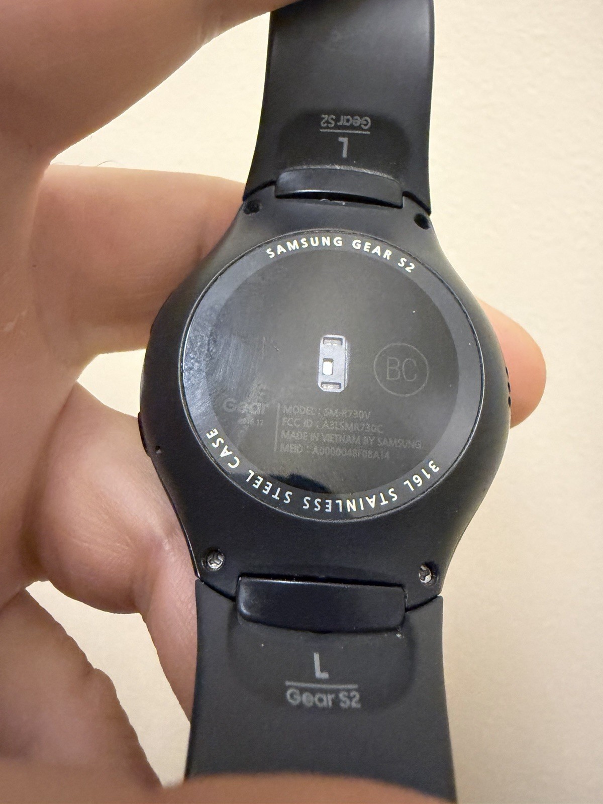 Samsung Gear S2 SM-R730V – As Is / Watch Only / No Charge