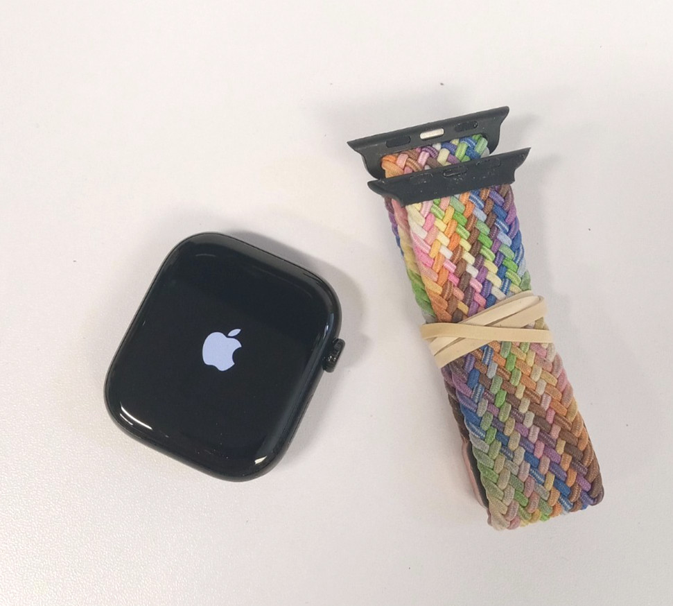 Apple Watch Series 10 46mm (Black, WiFi/GPS) – Nice Shape, Fully Functional!
