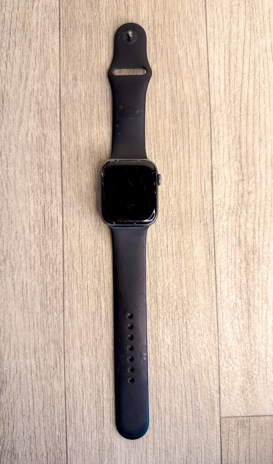 Apple Watch Series 5 GPS 44mm Smart Watch For Parts Ships FREE!