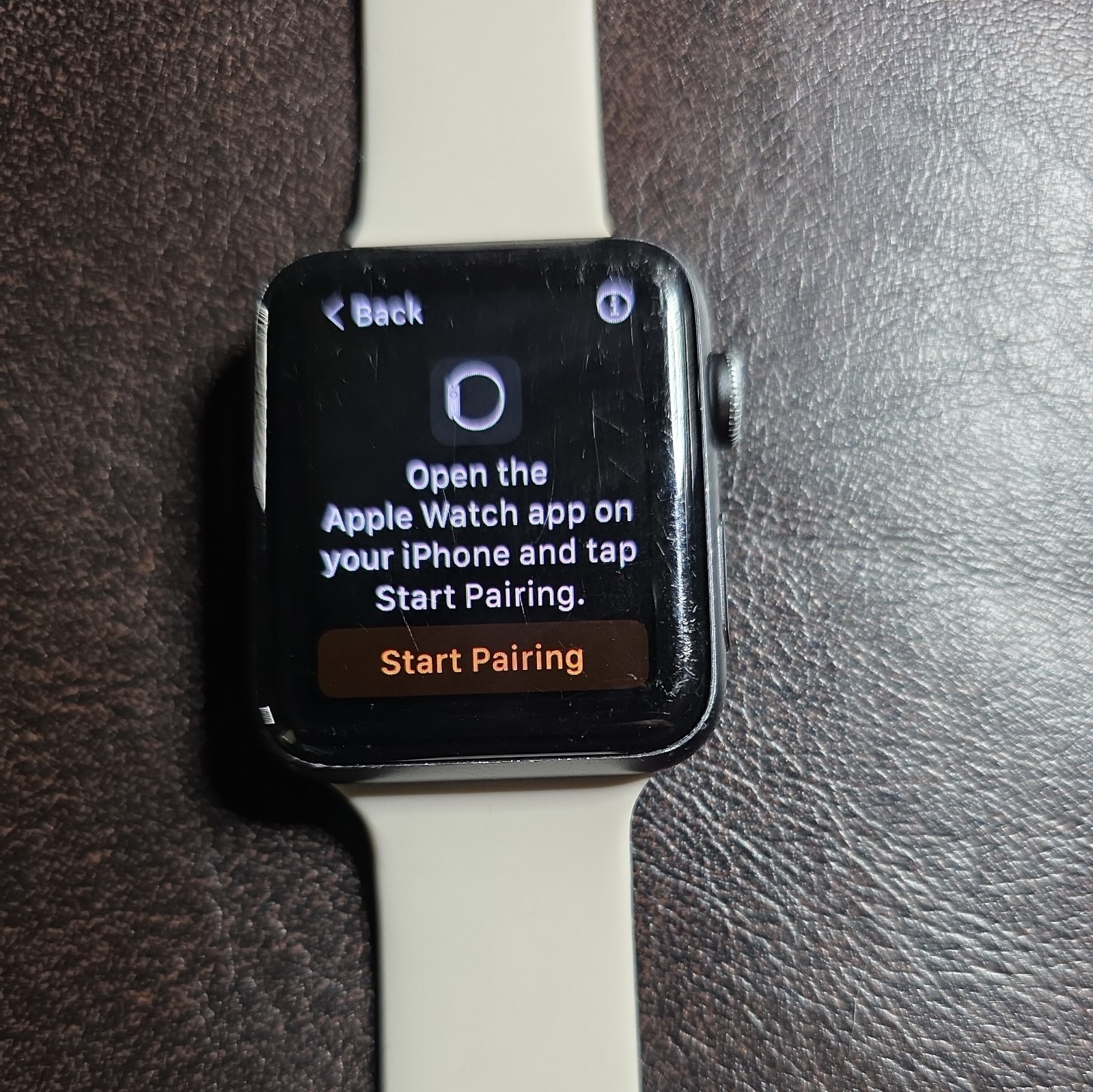 Apple MTF32LLA Watch Series 3gps 42 Mm Space Gray Aluminum With Black semiNew 