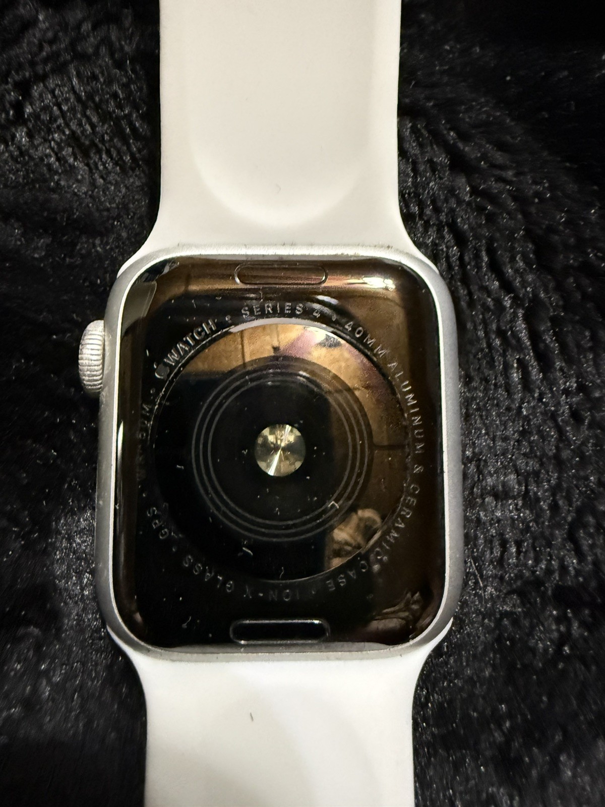 Apple Watch Series 8 41mm GPS + WiFi + Cellular Unlocked Aluminum Case Very Good