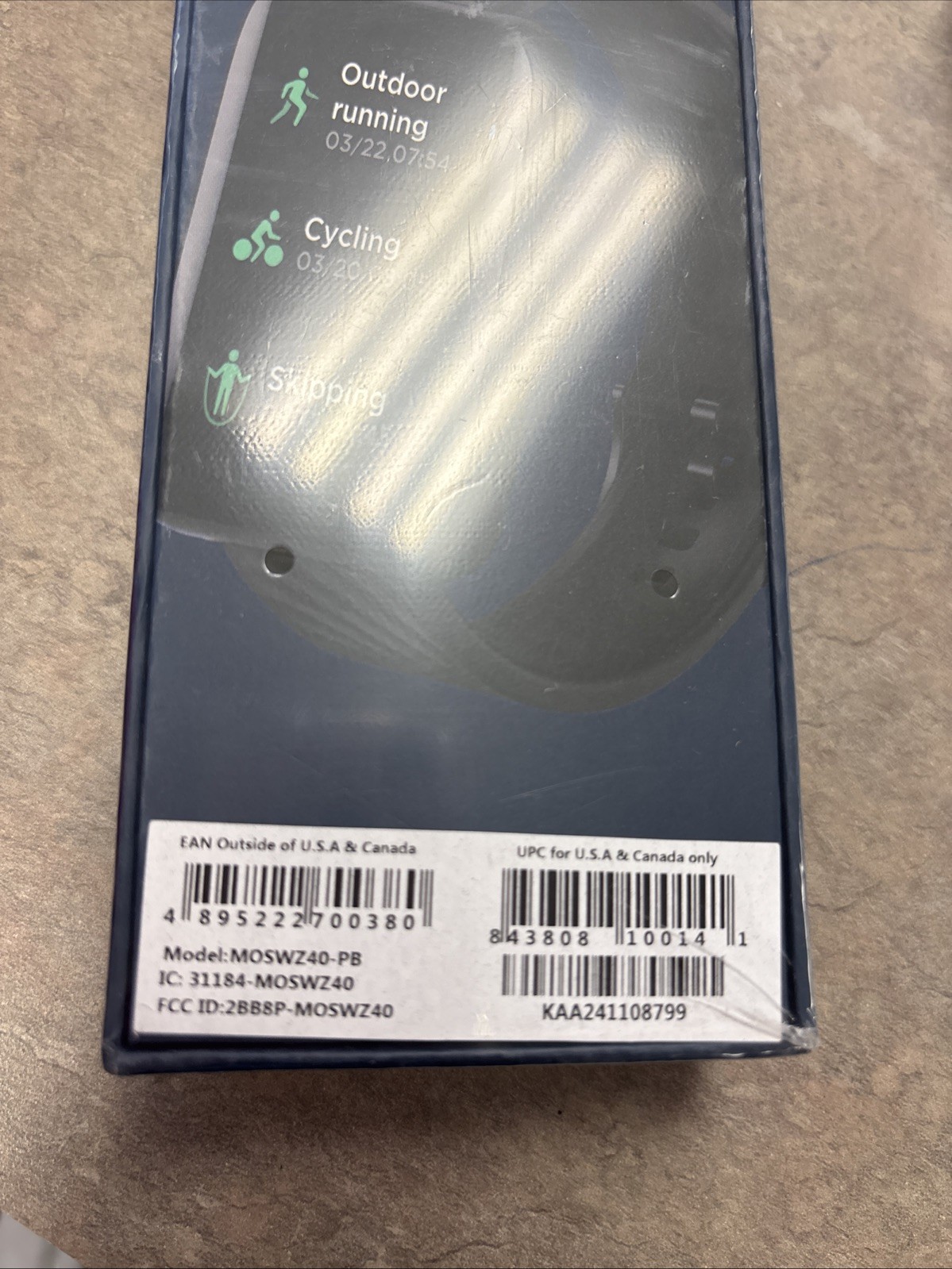 Sealed Motorola Moto 40 Smartwatch Phantom Model MOSWZ40-PB