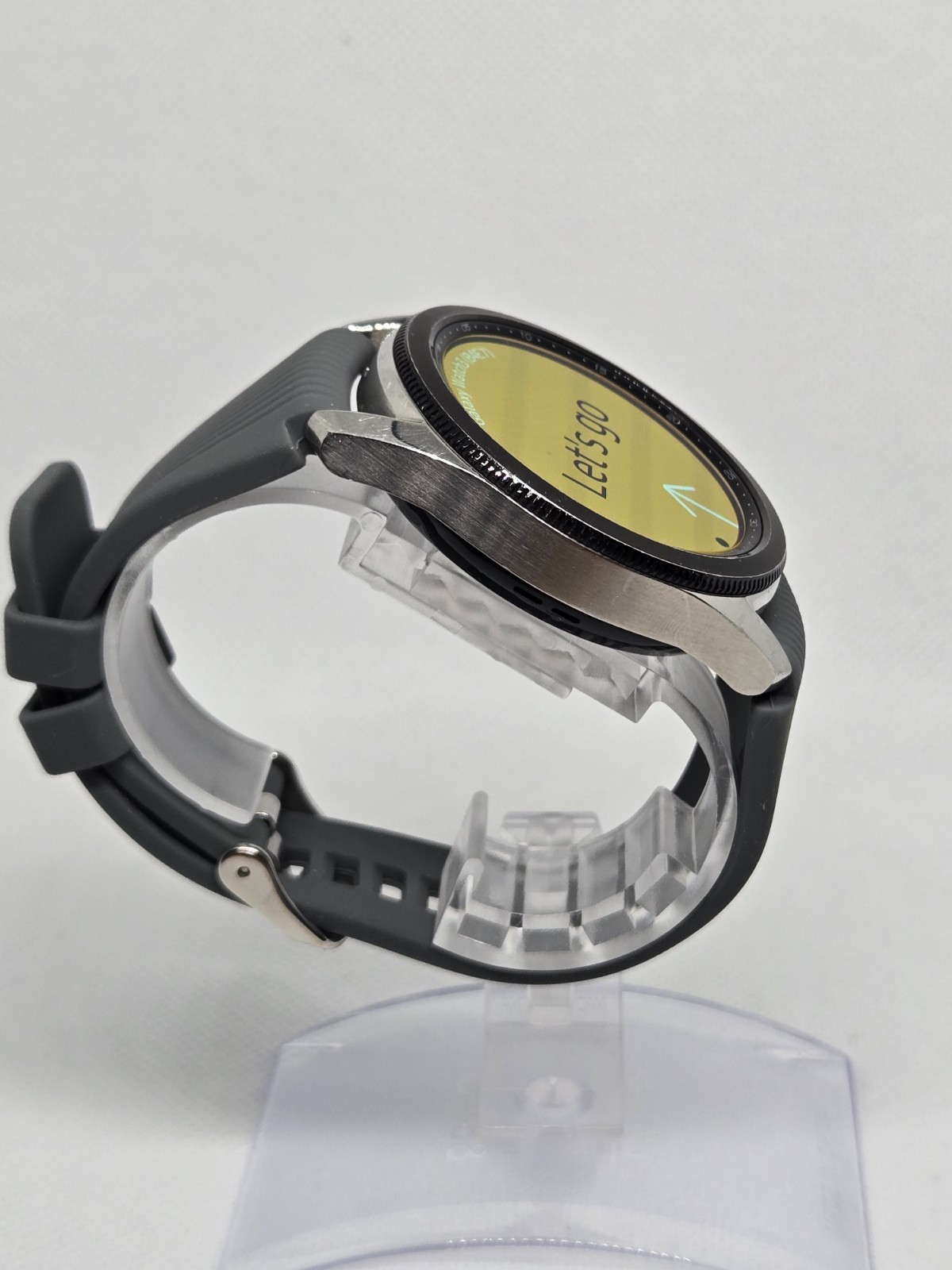 Samsung Galaxy Watch 42mm LTE Silver SM-R815U Smartwatch Excellent Condition