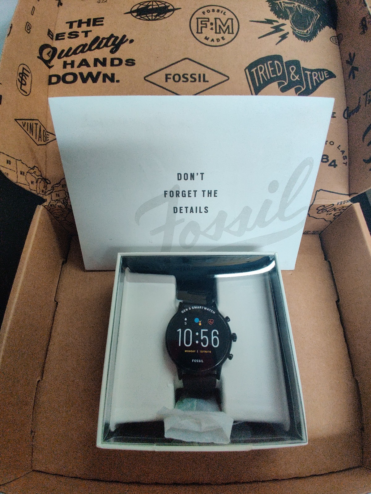 Fossil Gen 5 Carlyle HR WearOS Smartwatch (FTW4025), Original Packaging