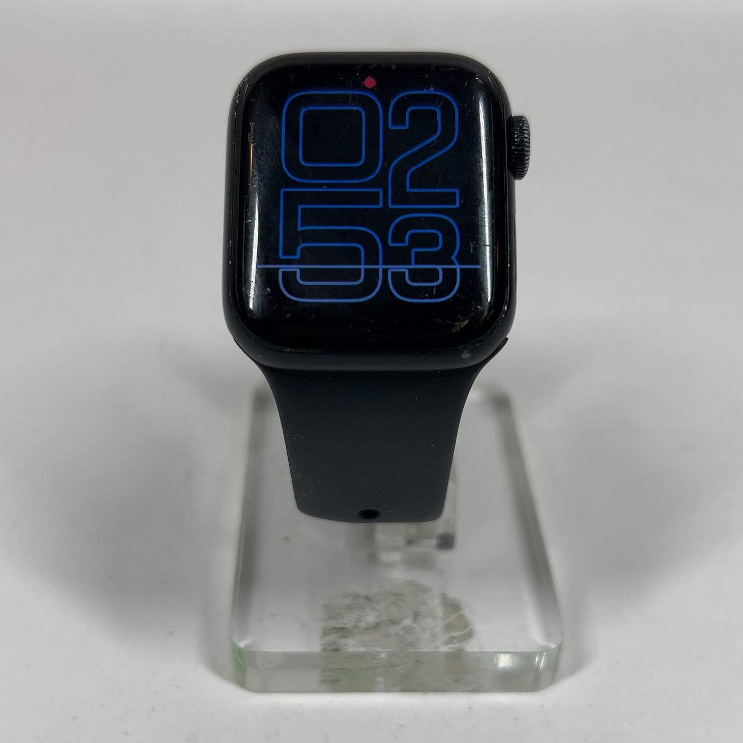 GPS Only Apple Watch SE 2nd Gen 40MM Black Aluminum Black Sport Band MNT73LL/A