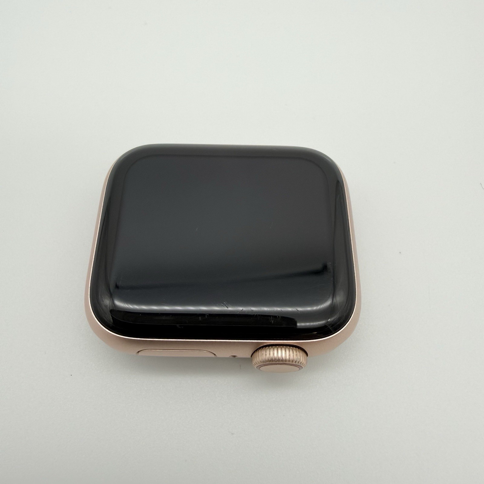 Unlocked Apple Watch SE 1st Gen 40MM Rose Gold Aluminum Pink Sand Band A2351
