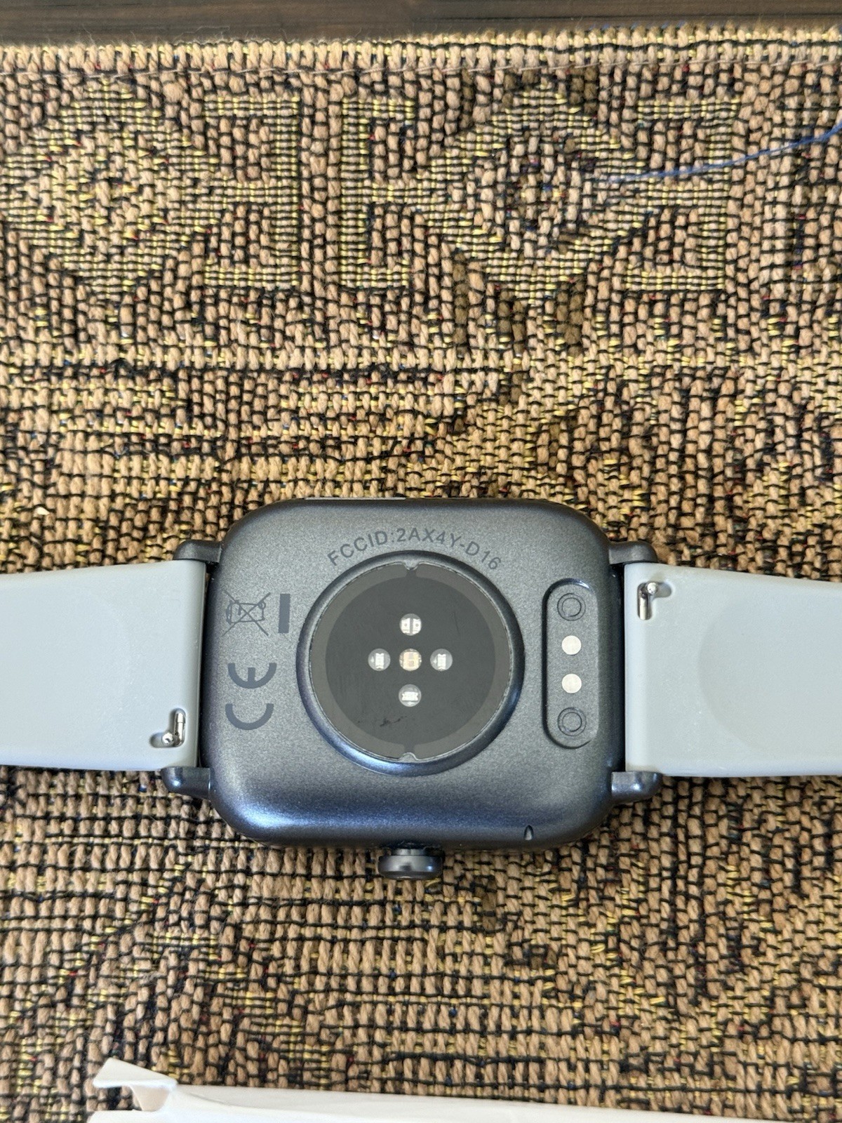 Lot of 4 Smart Watches & Fitness Trackers (Untested)