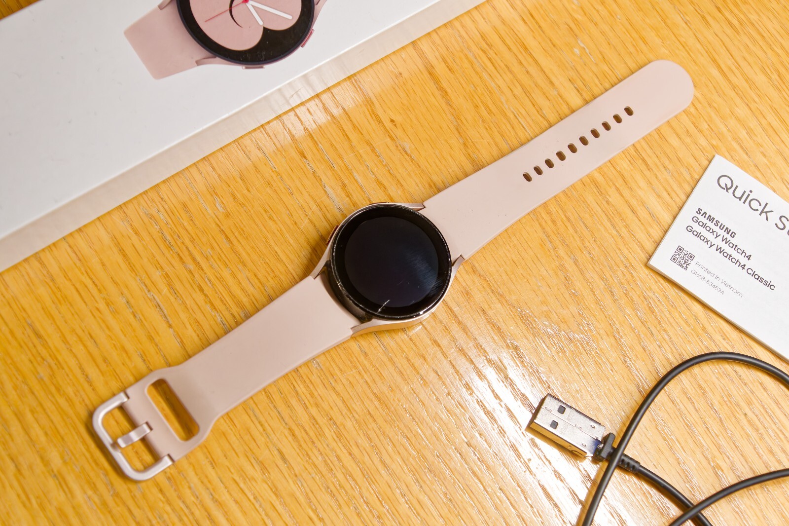 Samsung – Galaxy Watch4 Aluminum Smartwatch 40mm SM-R860