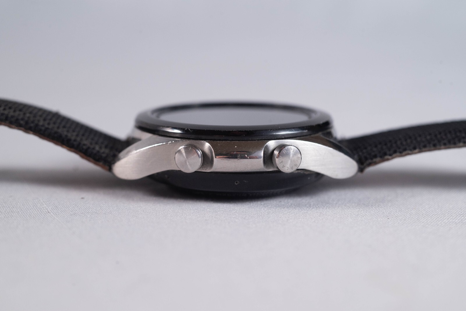 Samsung Galaxy Watch3 41mm Mystic Silver Stainless Steel · w/ Ritchie Wristband