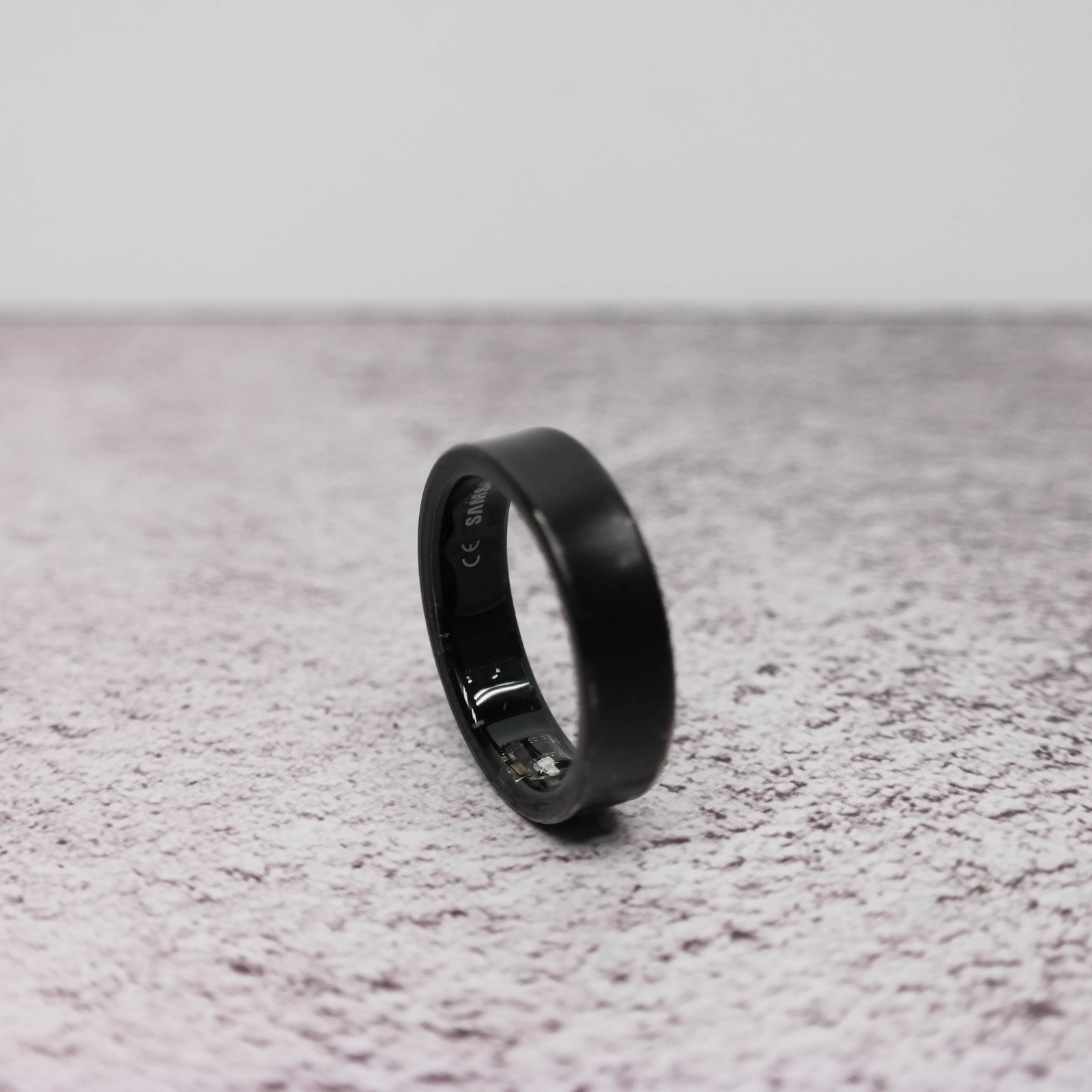 Samsung Galaxy Ring Size 14 Titanium Black SM-Q514NZKAXAR BROKEN