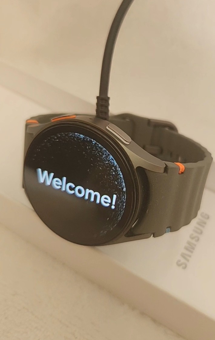 Samsung Galaxy Watch 7 BT 40mm Green WiFi/Bluetooth SM-L300NZGAXAA NEW/OPEN BOX