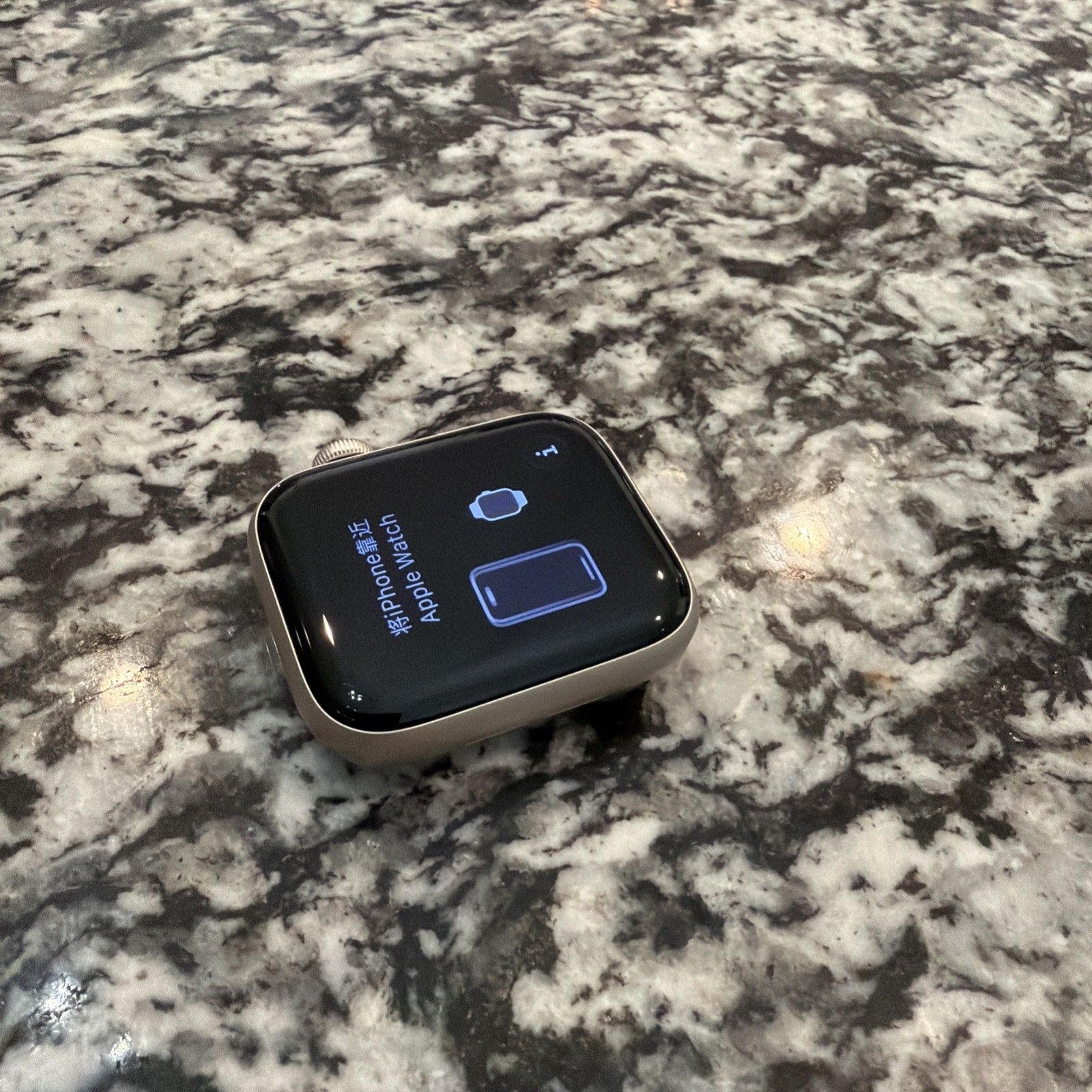 Apple Watch SE 3 44mm GPS Starlight Aluminum Case MEHG4LW/A MEHJ4LW/A Watch only