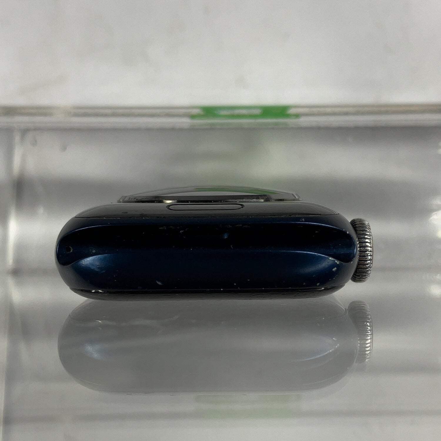 Broken Unlocked Apple Watch Series 6 40MM Aluminum A2293 Bad Battery Face Only