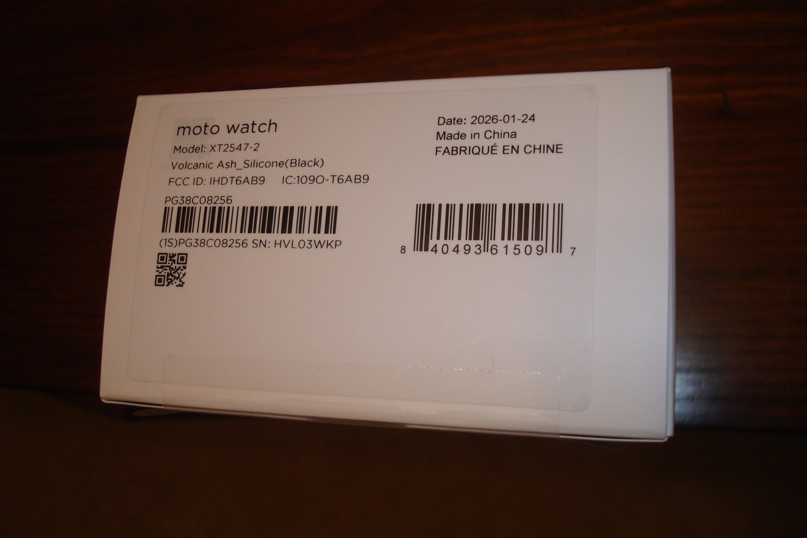 NEW Motorola Moto Watch 2026 Model XT2547-2 Volcanic Ash