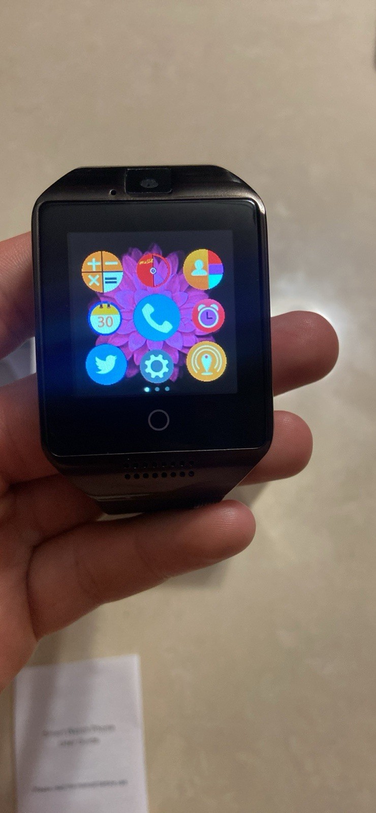 Smart Watch Tactile,Bluetooth,speaker,caméra