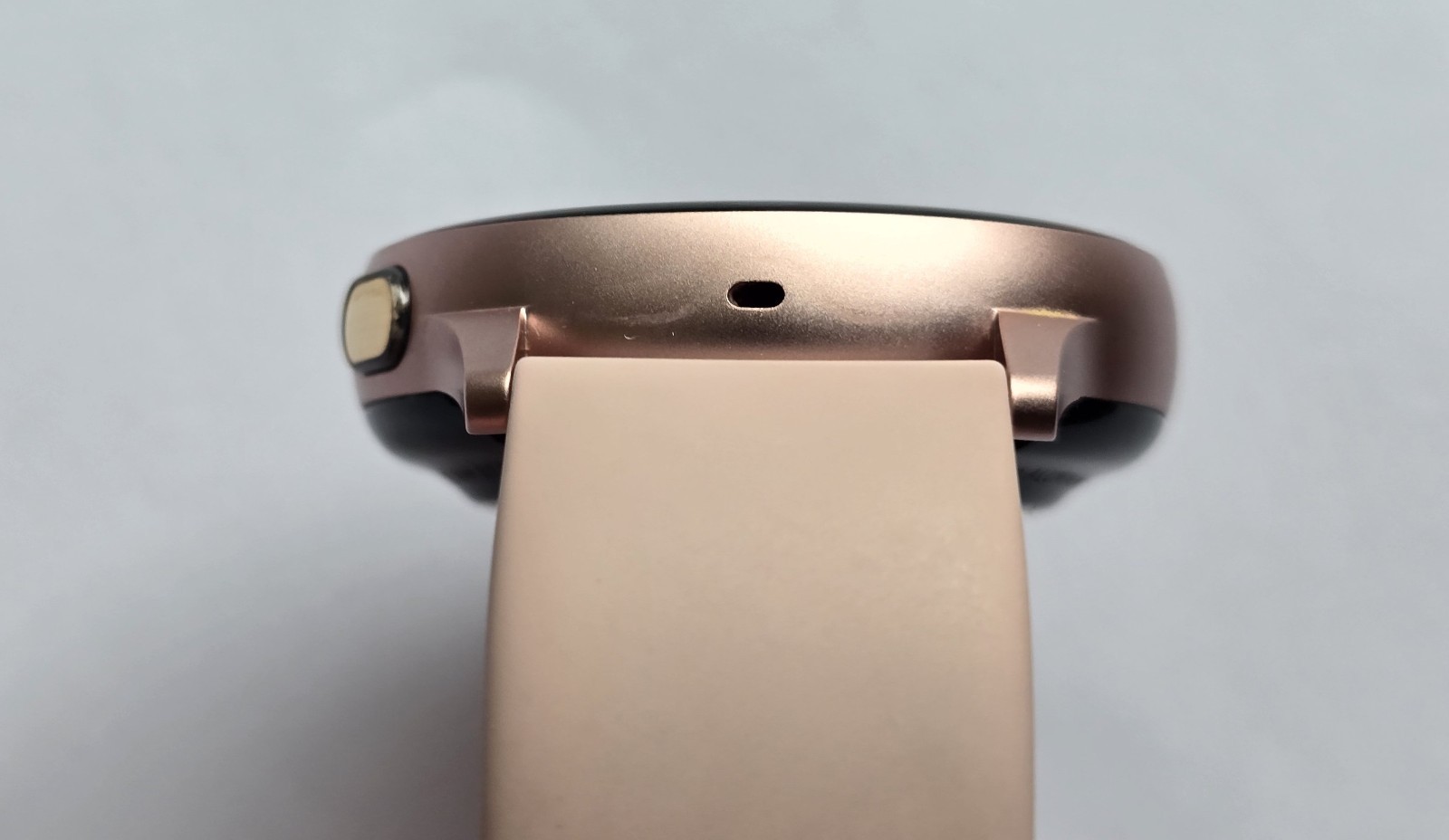 Samsung Galaxy Active2 40mm Smartwatch SM-R830 Pink w/ Pink Band & 3 Protectors
