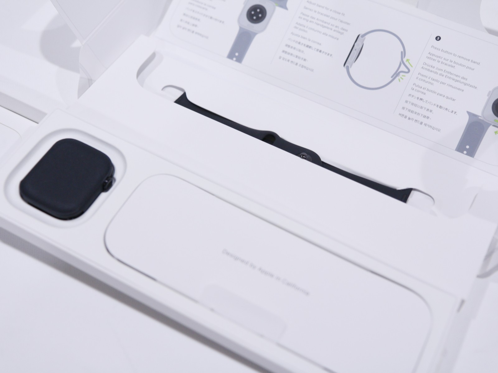 APPLE WATCH Series 11 46mm GPS Jet Black M/L Black Sport Band MEUX4LW/A OPEN BOX