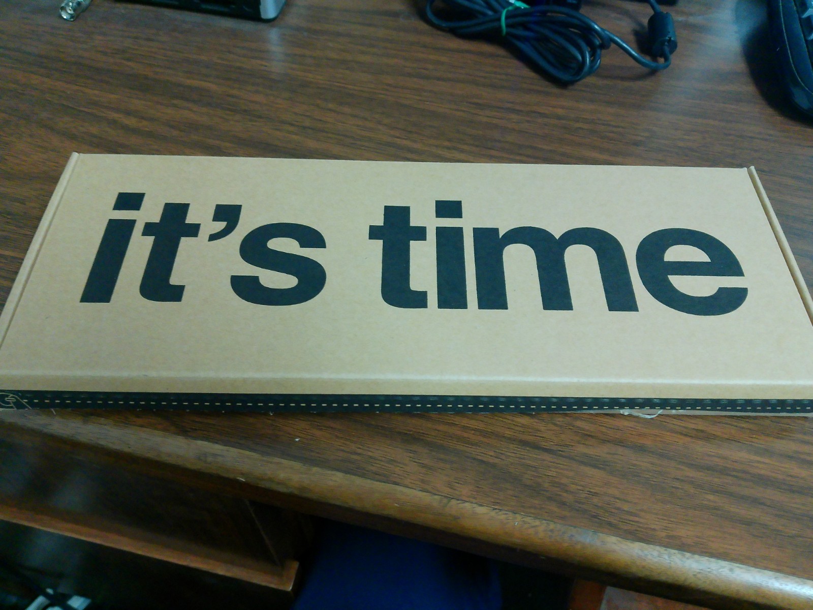 Brand new Pebble Time smart watch 501-00027 Red “KickStarter Backer” – working!