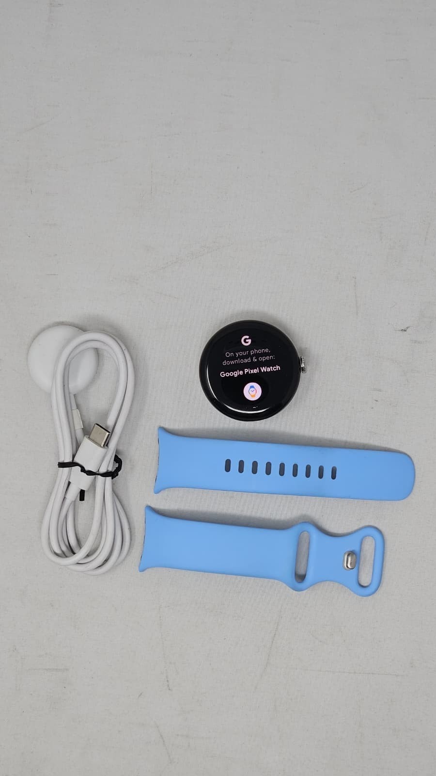 Google Pixel Watch 2 41 mm Silver Case with Blue Silicone Band (GA05032-US)
