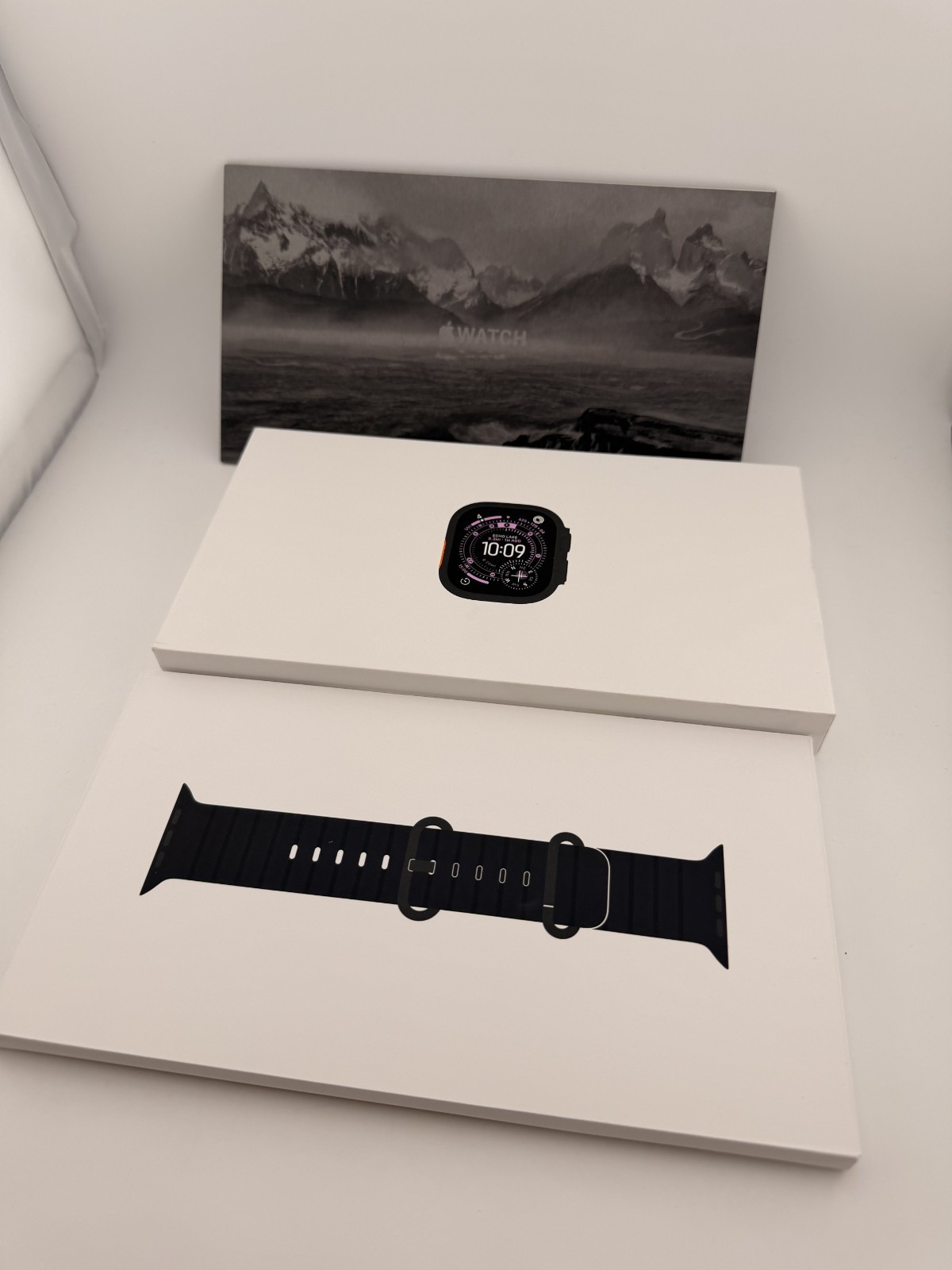 Apple Watch Ultra 3 49mm Cellular Titanium Case Black Ocean Band MF0J4LW/A