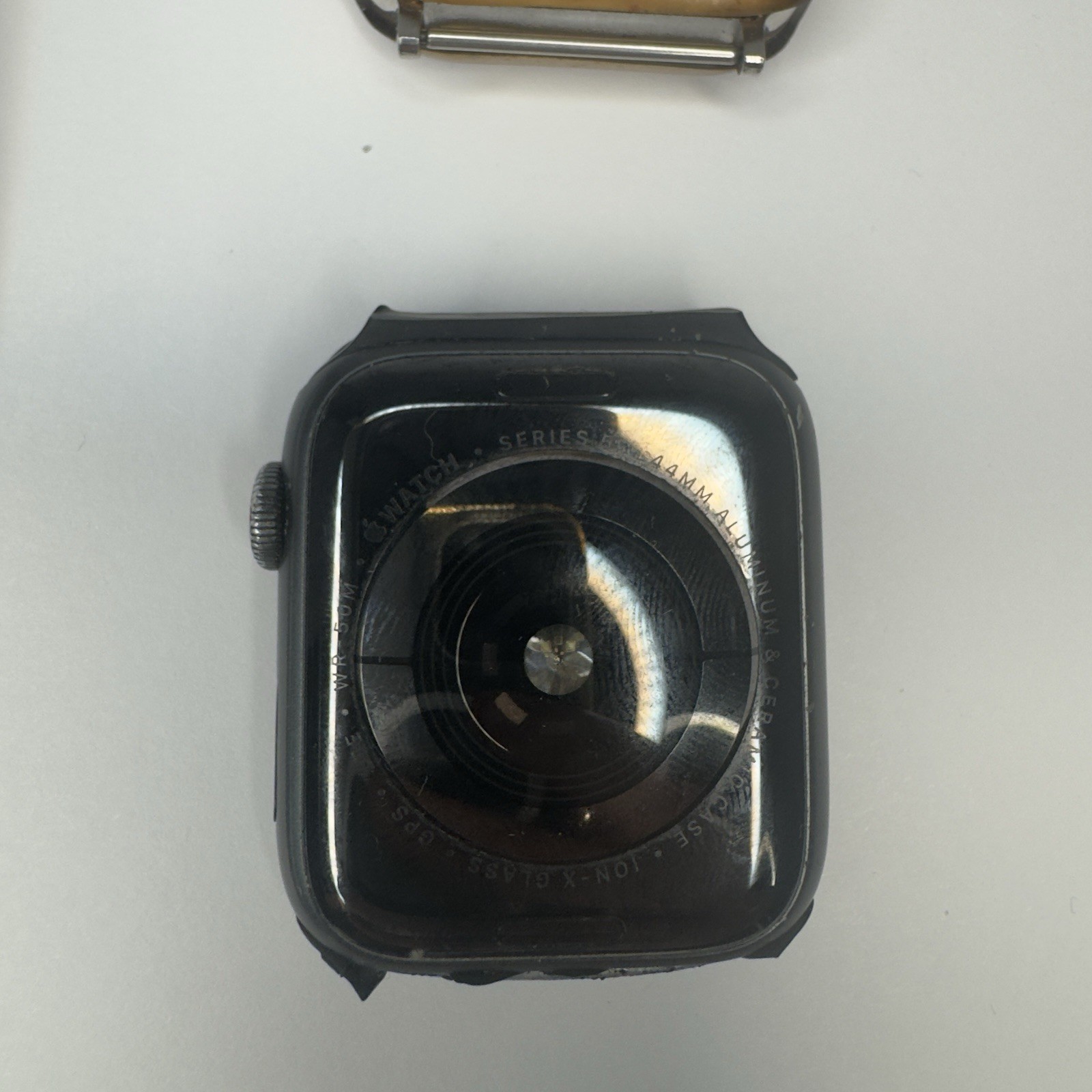 FOR PARTS Apple Watch Series 5 & 3 – Some Turn On – Some Not Working