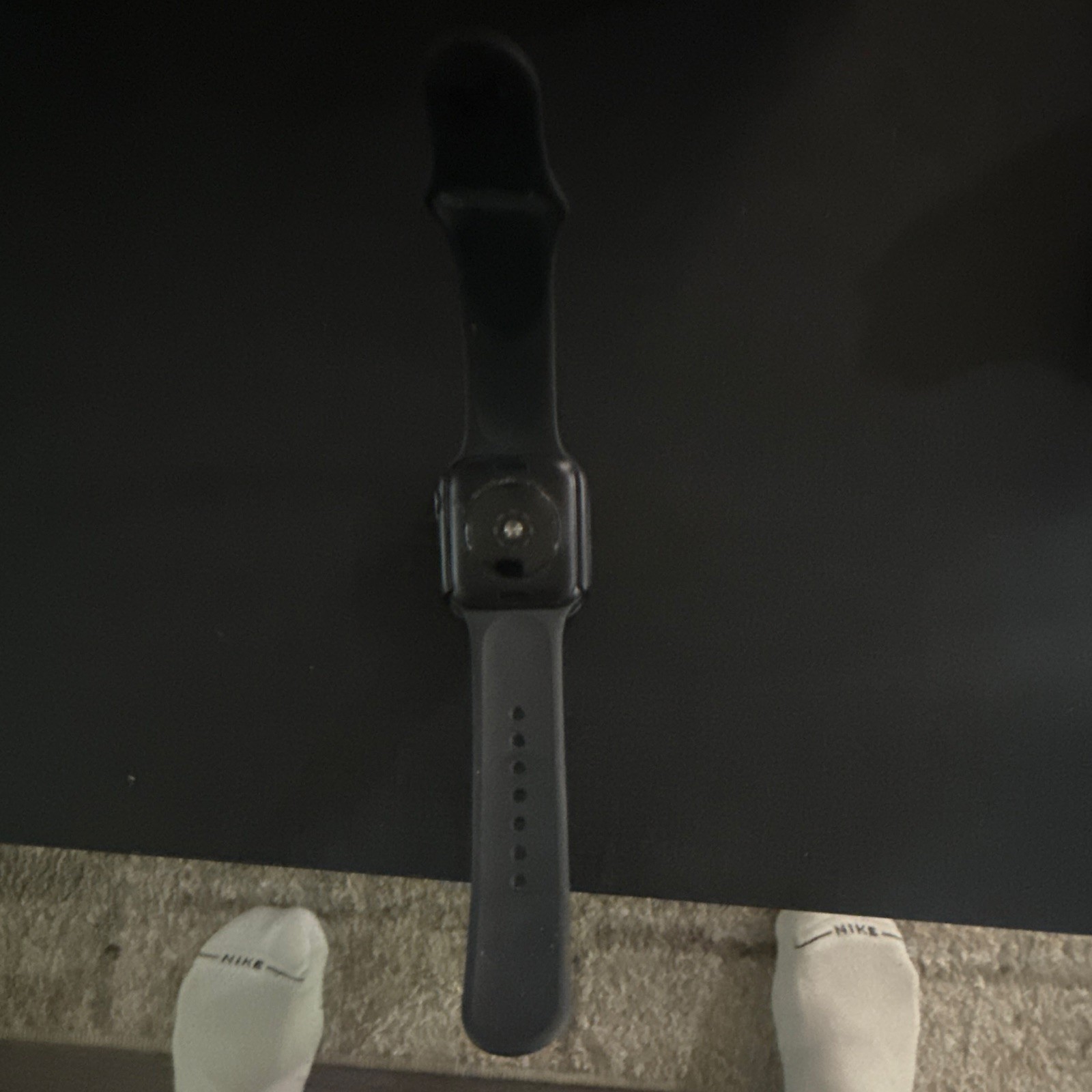 Apple Watch SE 2024 Series 2 40mm Black Aluminum Case Black Silicone Band 16GB