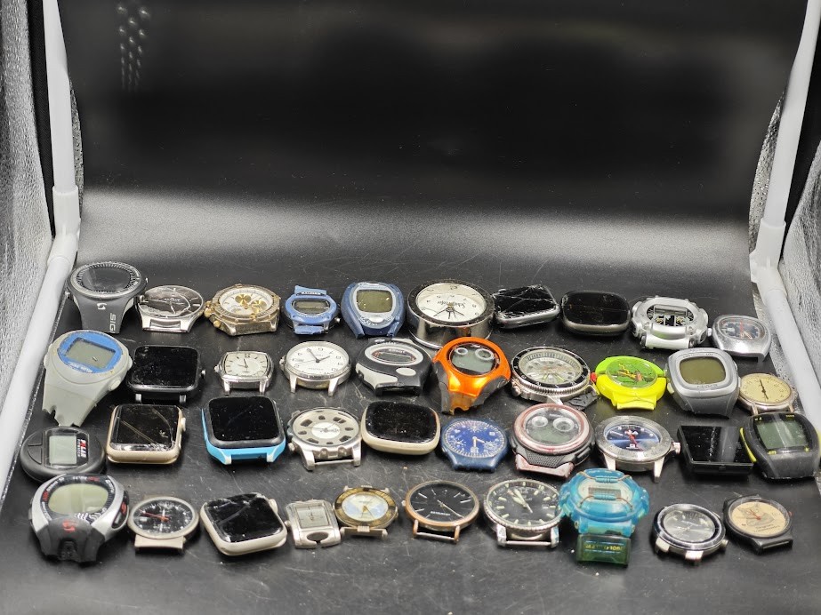 Lot of 40 Mixed Watch Cases – Used, Various Brands & Styles