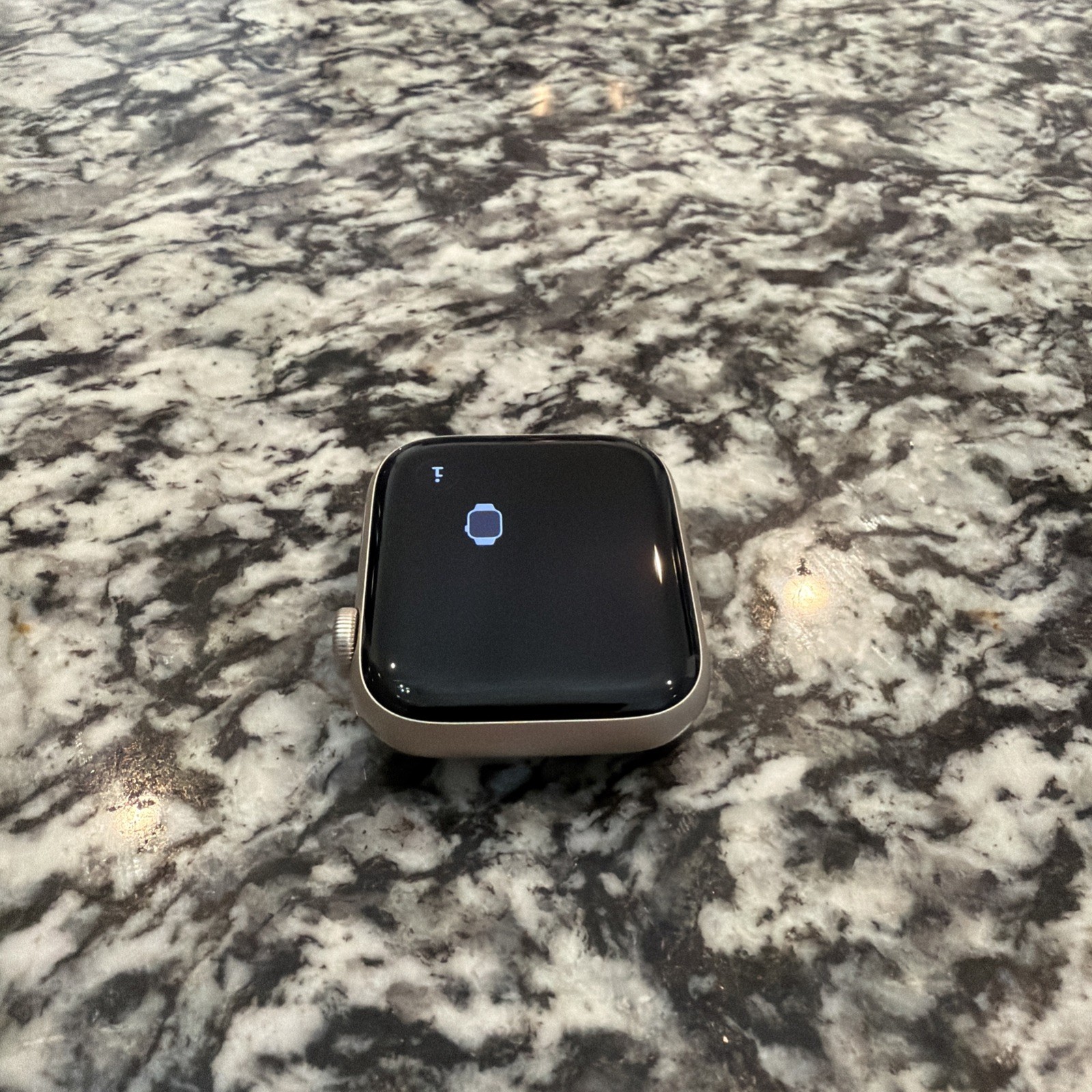 Apple Watch SE 3 44mm GPS Starlight Aluminum Case MEHG4LW/A MEHJ4LW/A Watch only