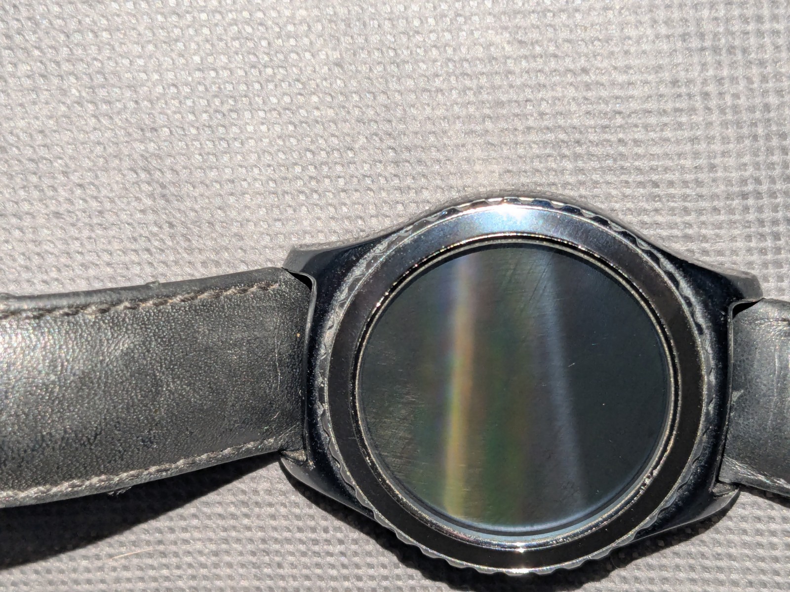 Samsung Gear S2 Classic Smartwatch Leather Band