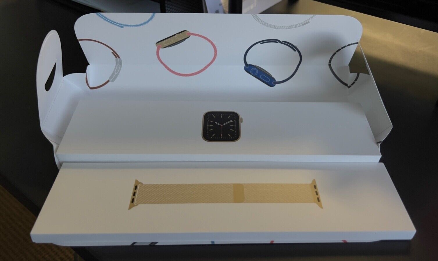 Apple Watch Series 6 Gold Stainless Steel Case & Milanese Loop GPS/Cellular