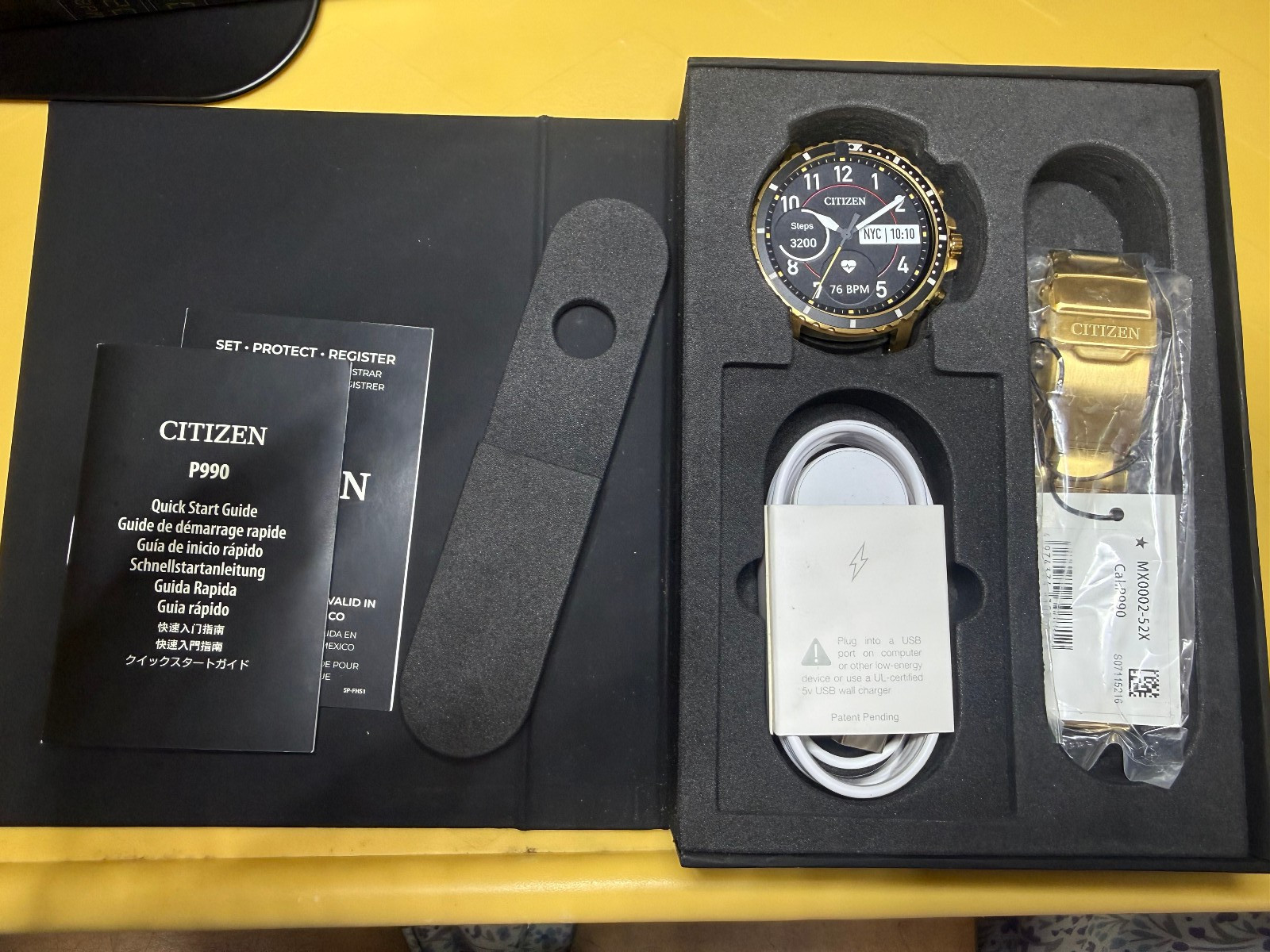 NEW✅ Citizen CZ MX0002-52x Gold Tone 46mm Touchscreen Smartwatch For Men.