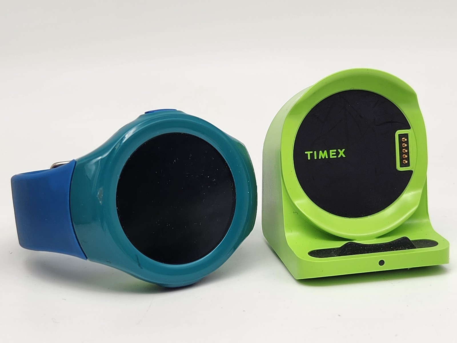 Timex IFW522T FamilyConnect Smartwatch For Kids With Cord and Base