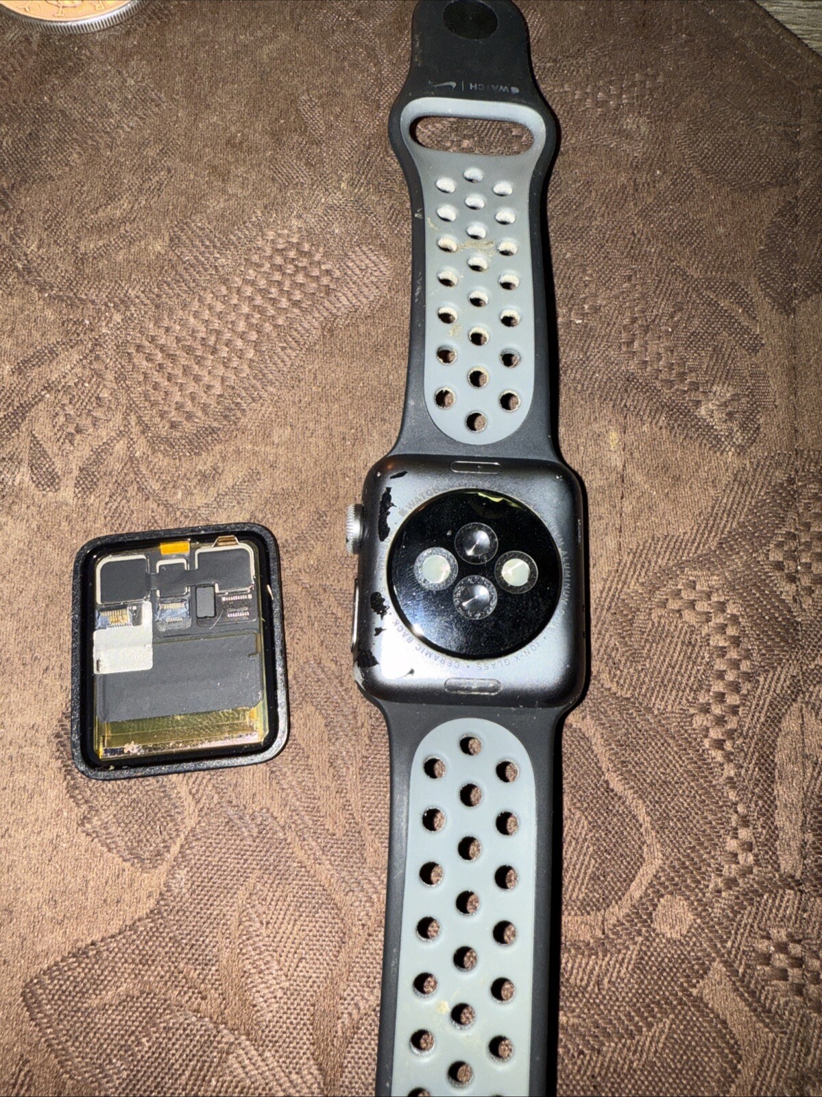 Apple Watch Nike+ 38mm Aluminum Case Black/Cool Gray Sport Band – (MNYX2LL/A)
