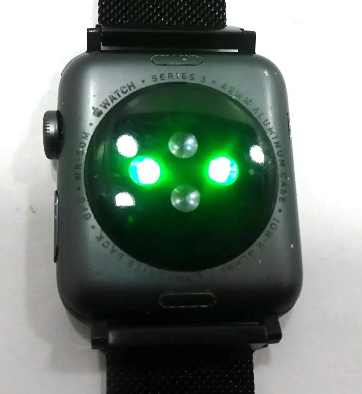 APPLE Watch Series 3 GPS – 42MM Aluminum Case A1859 – Black