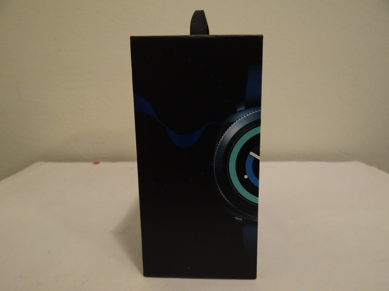New Sealed Samsung Galaxy Gear Sport SM-R600 Fitness Smart Watch SM-R600NZBAXAR