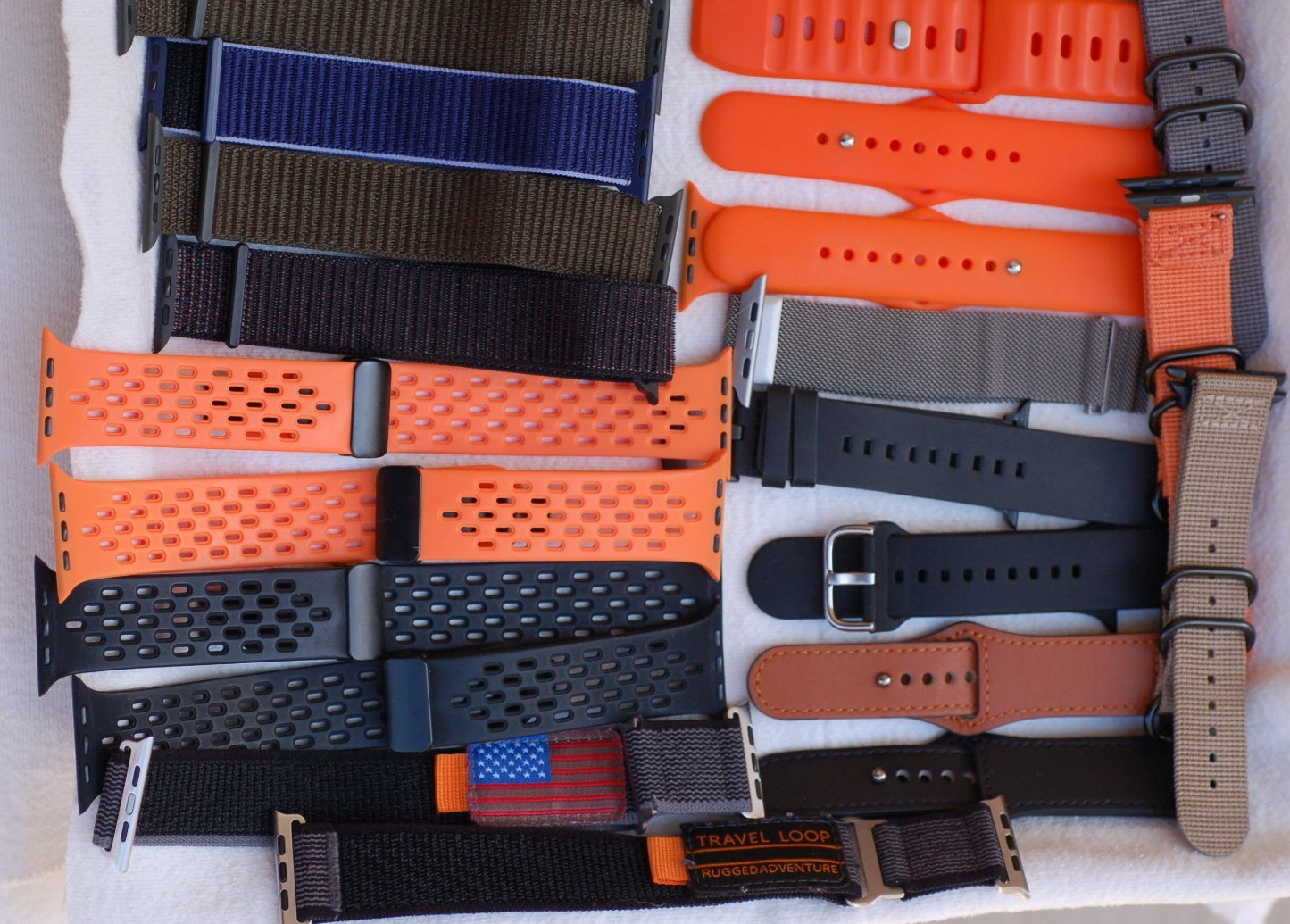 Apple Watch Ultra 2 49mm GPS/Cellular Natural Titanium Orange Ocean Band +Extras