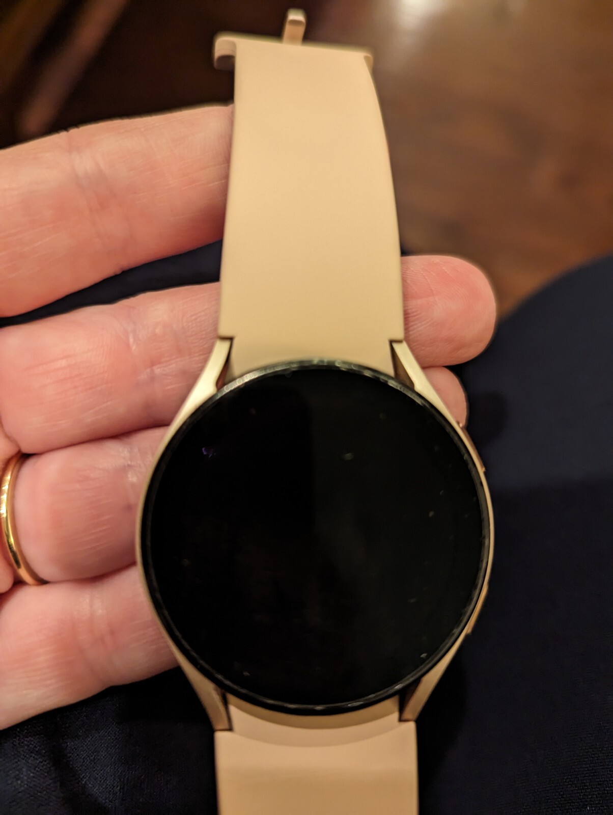Samsung Galaxy Watch4 SM-R865 40mm Aluminum Case with Sport Band – Pink Gold…