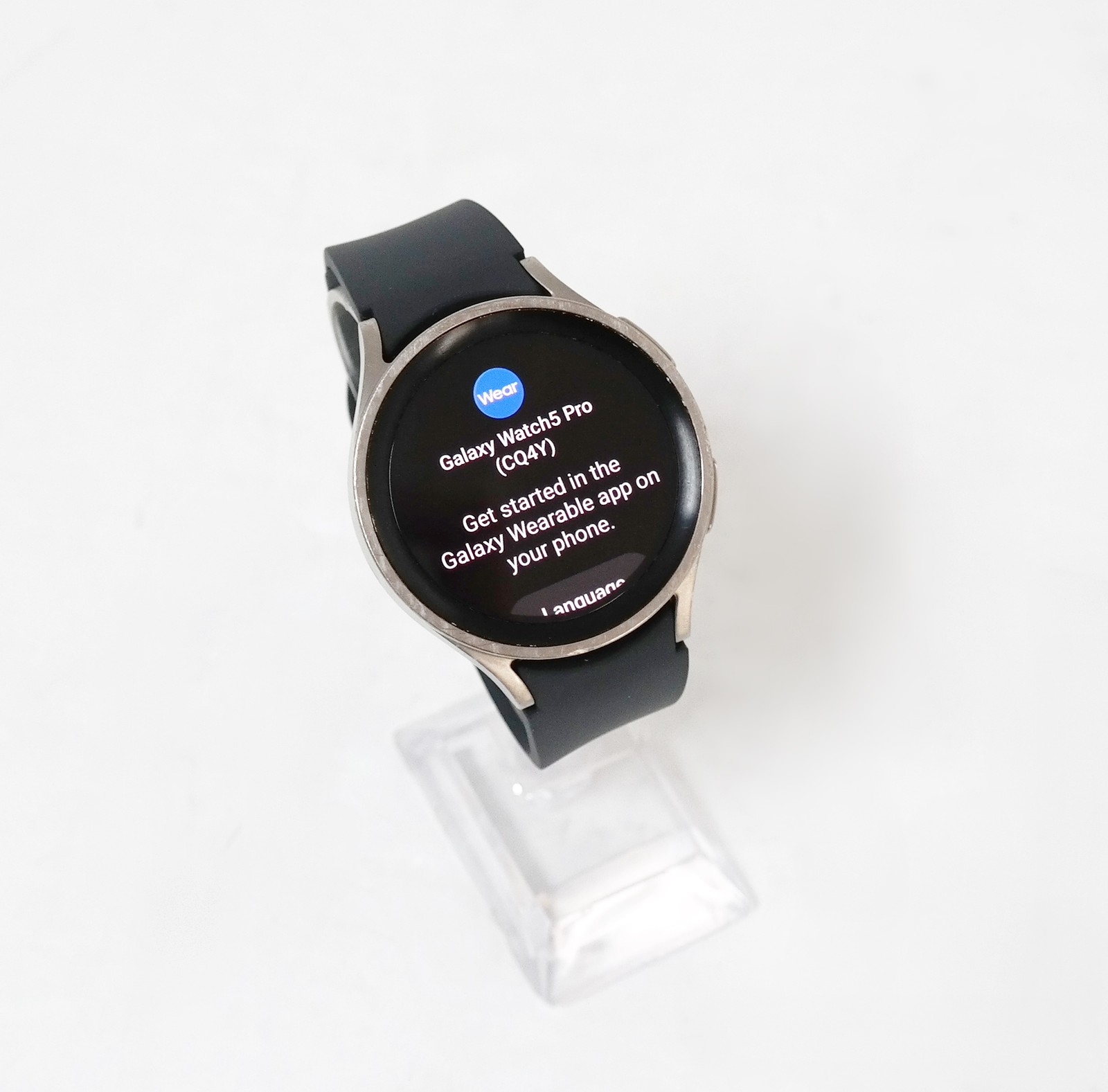 Samsung Galaxy Watch5 Pro SM-R925U 45mm LTE Gray Titanium Case with Sport Band
