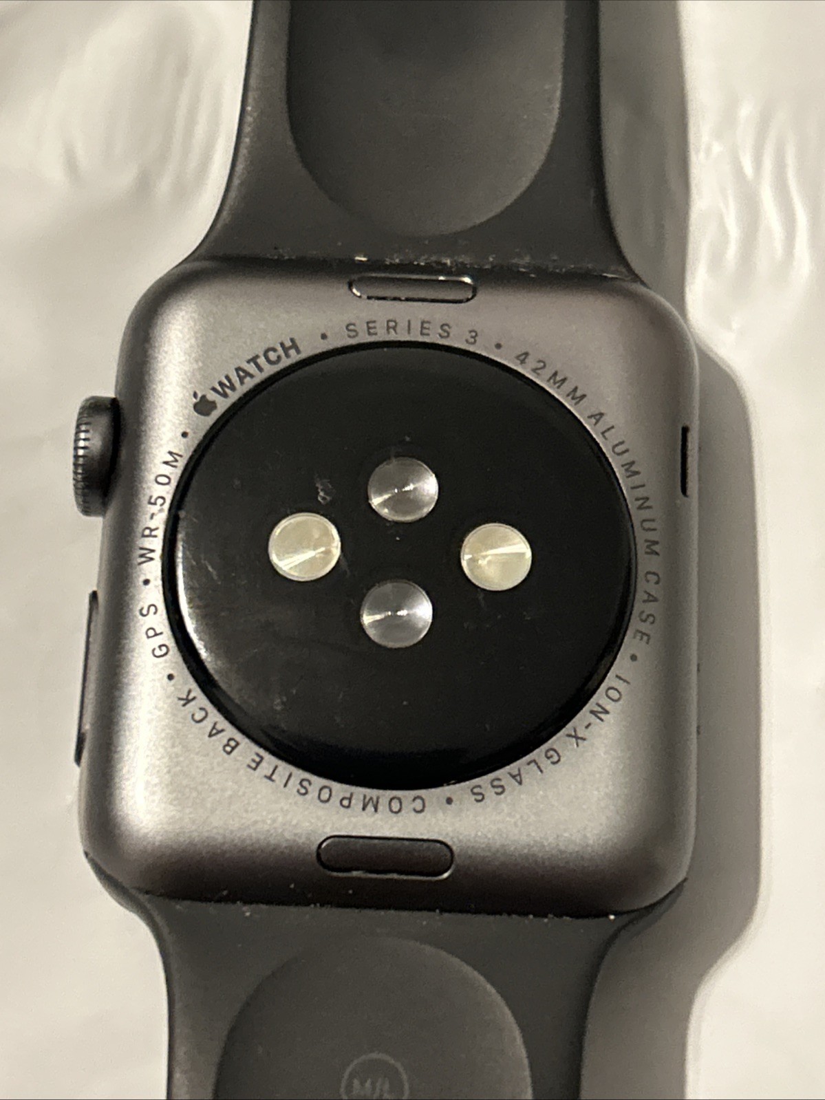 Apple Watch Series 3 Aluminum 42mm (GPS Only No Cellular) Space Gray (USED)